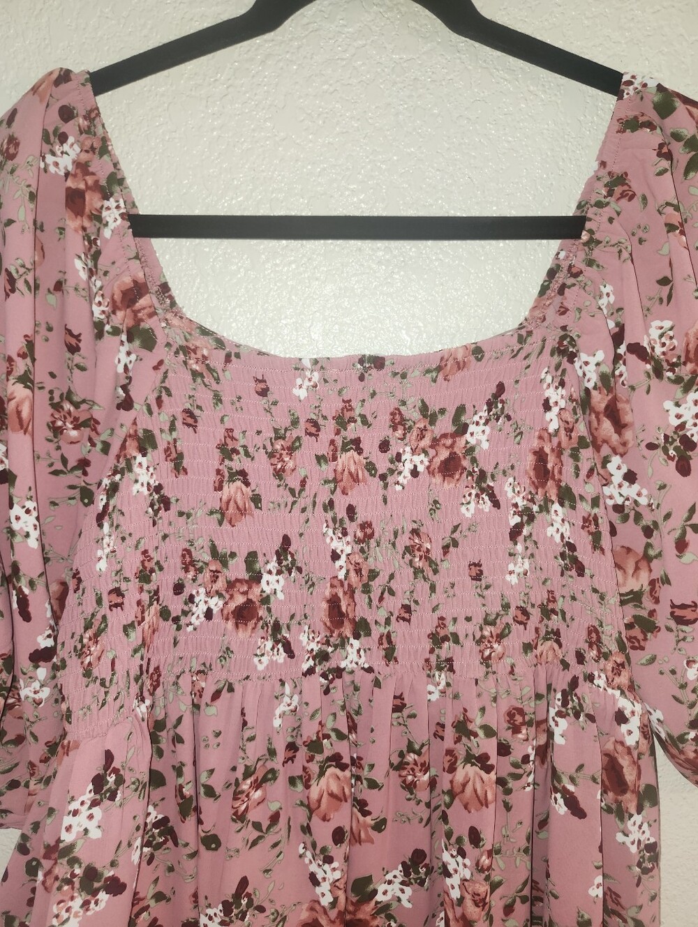 NWT Oddi "Just So Sweet Dusty Rose🥀Floral Print Smocked Puff Sleeve Top" Medium - Picture 10 of 12